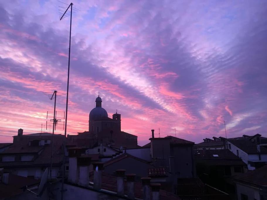 Romantic Studio In The Historical Heart Of Padova Exterior foto